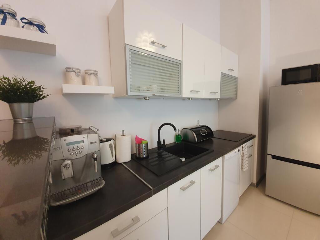 Dwie Sosny Apartamenty Przy Plazy - Sauna, Jacuzzi, Silownia, Bawialnia - 365Pam Ustronie Morskie Buitenkant foto